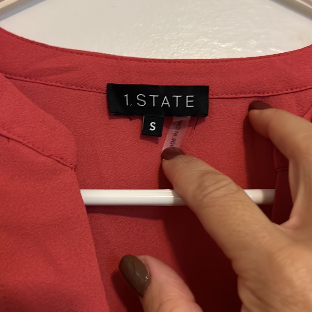 Blouse - Picture 2 of 3